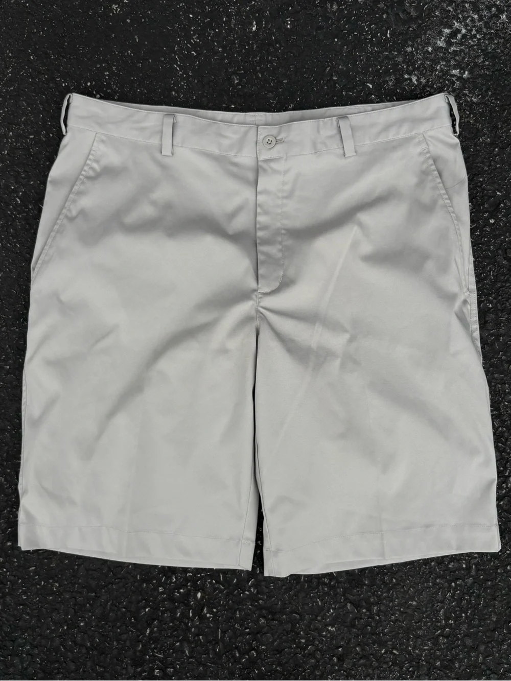 Nike Shorts Mens Size 36 Grey Golf Dri Fit Casual Flat Front Chino Preppy USA